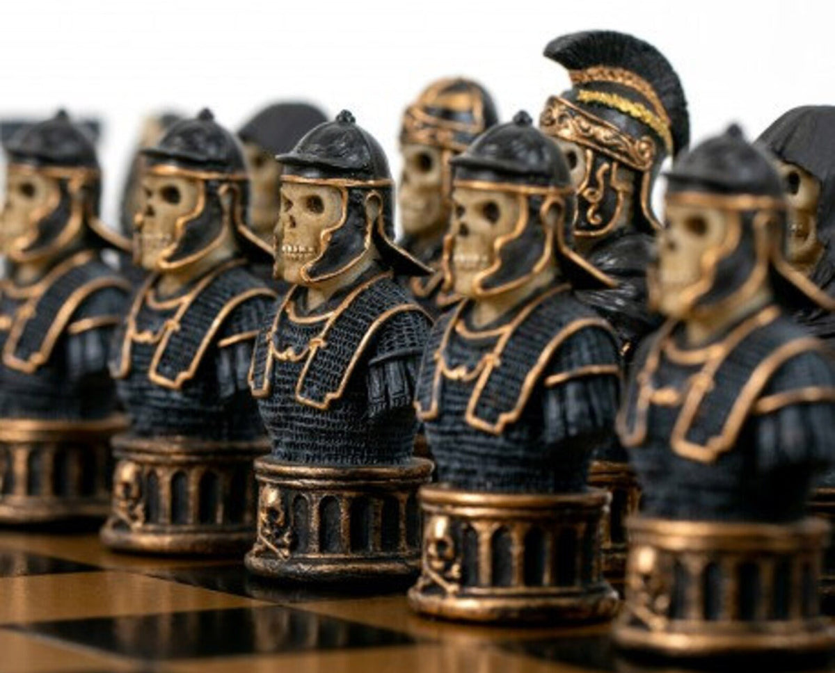 Luxury Italfama Chess Set – SKELETON BUSTS SET Hand-Painted Pieces (8 cm) + Gold & Black Leatherette Chessboard (40x40 cm) | Premium Made in Italy